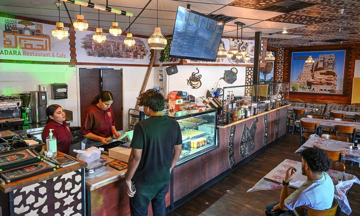 Al-Hadara Mediterranean Restaurant & Cafe recently opened northeast of Blackstone and Shaw featuring Middle Eastern food, desserts and coffees. 