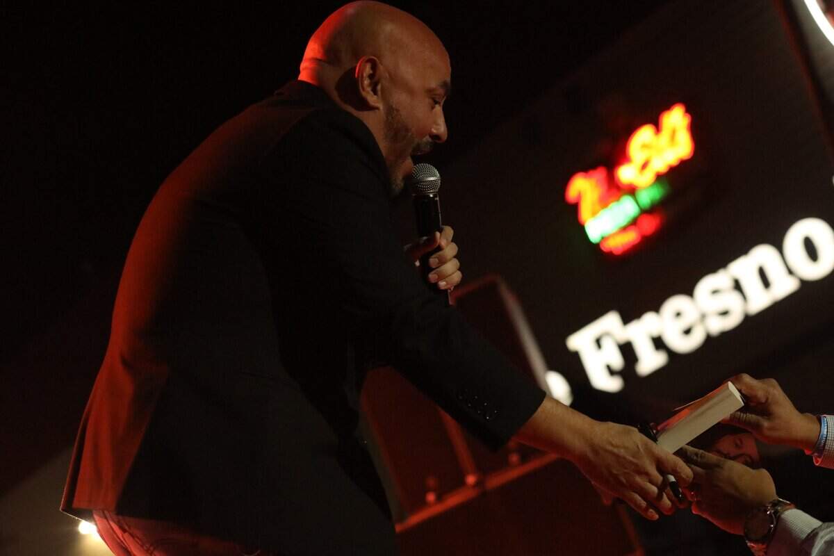 Regional Mexican singer Lupillo Rivera performed at the Paul Paul Theater on the final night of The Big Fresno Fair, delighting the audience not only with his voice but also with autographs on Sunday, October 12, 2025.