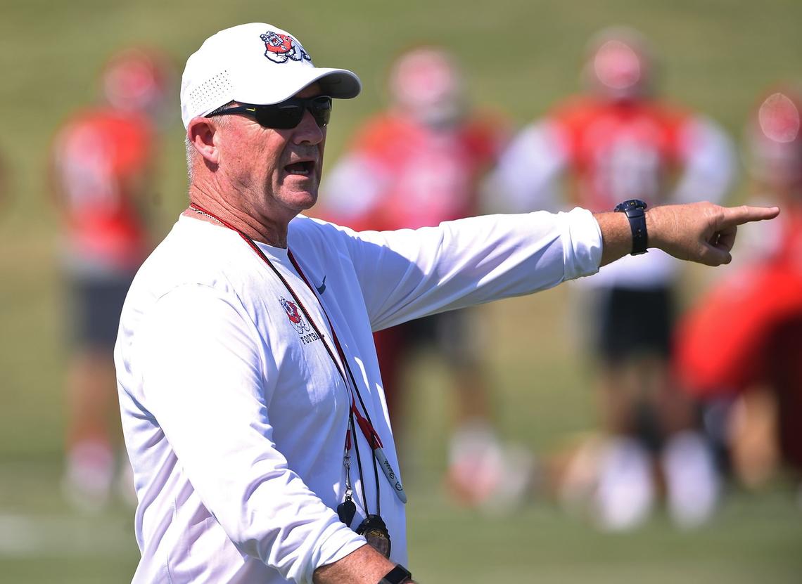 Fresno State coach Jeff Tedford altered the Bulldogs’ pre-game routine in an effort to get better engagement with fans. The Bulldogs will march through prime tailgate areas on their way into the stadium and locker room.