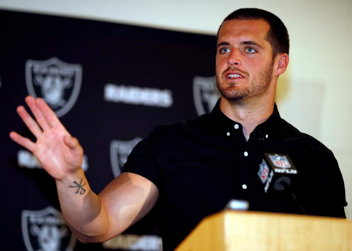 Raiders’ Derek Carr on Jimmy Garoppolo: “We’re playing a game for a living. He wants to be out there with his teammates. He worked so hard. He got traded last year and he had a great start and I feel bad for the guy.”