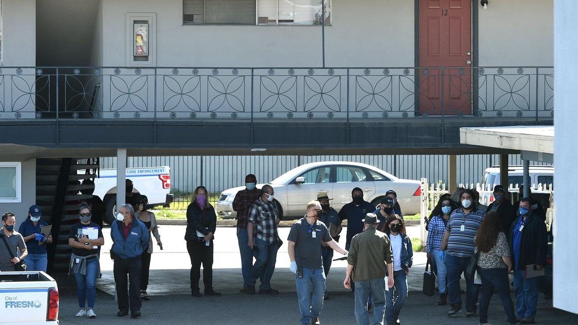 Fresno code officers swarm Manchester Arms apartments with ‘micro lens on the property’