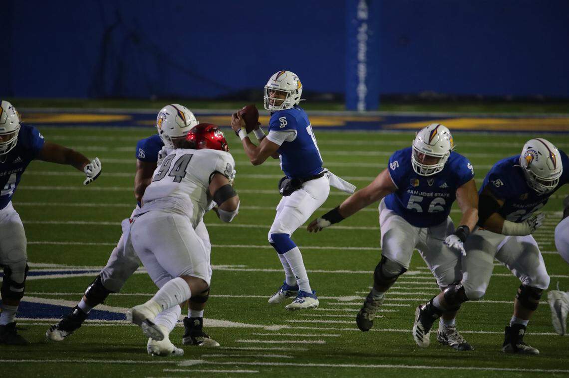 San Jose State quarterback Nick Nash is leading the Spartans in rushing with 177 yards at 6.8 yards per play.
