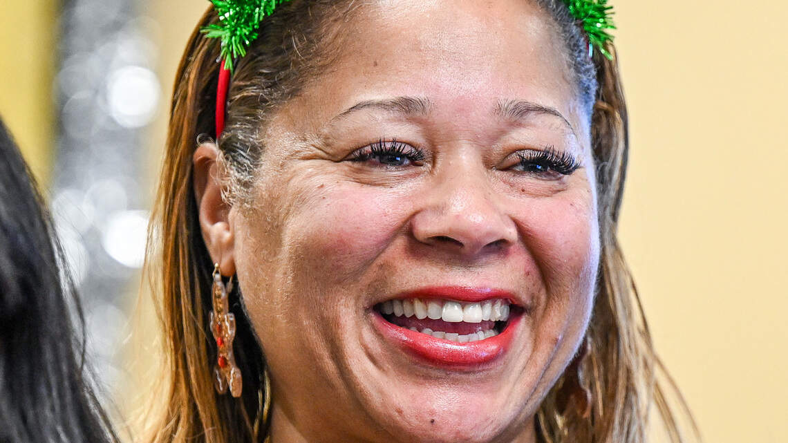 Facing call to resign, Fresno trustee Keshia Thomas apologizes for racial slur accusation