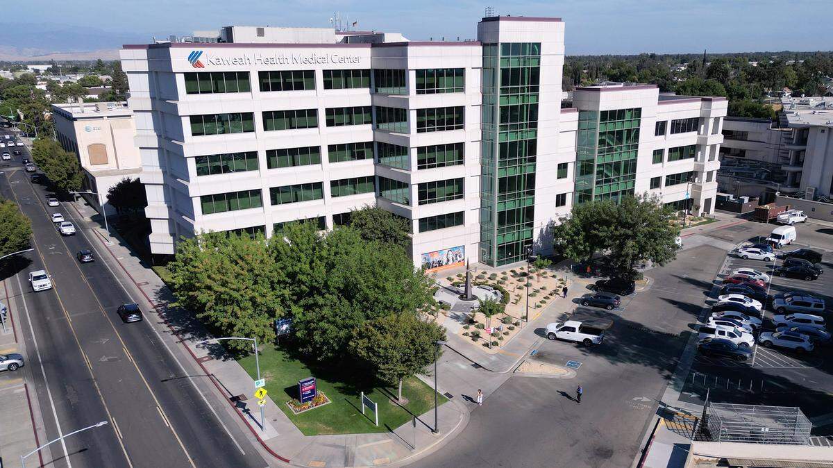 Kaweah Health is facing a state investigation in a wrongful death lawsuit. Photographed Monday, Aug. 4, 2025 in Visalia.