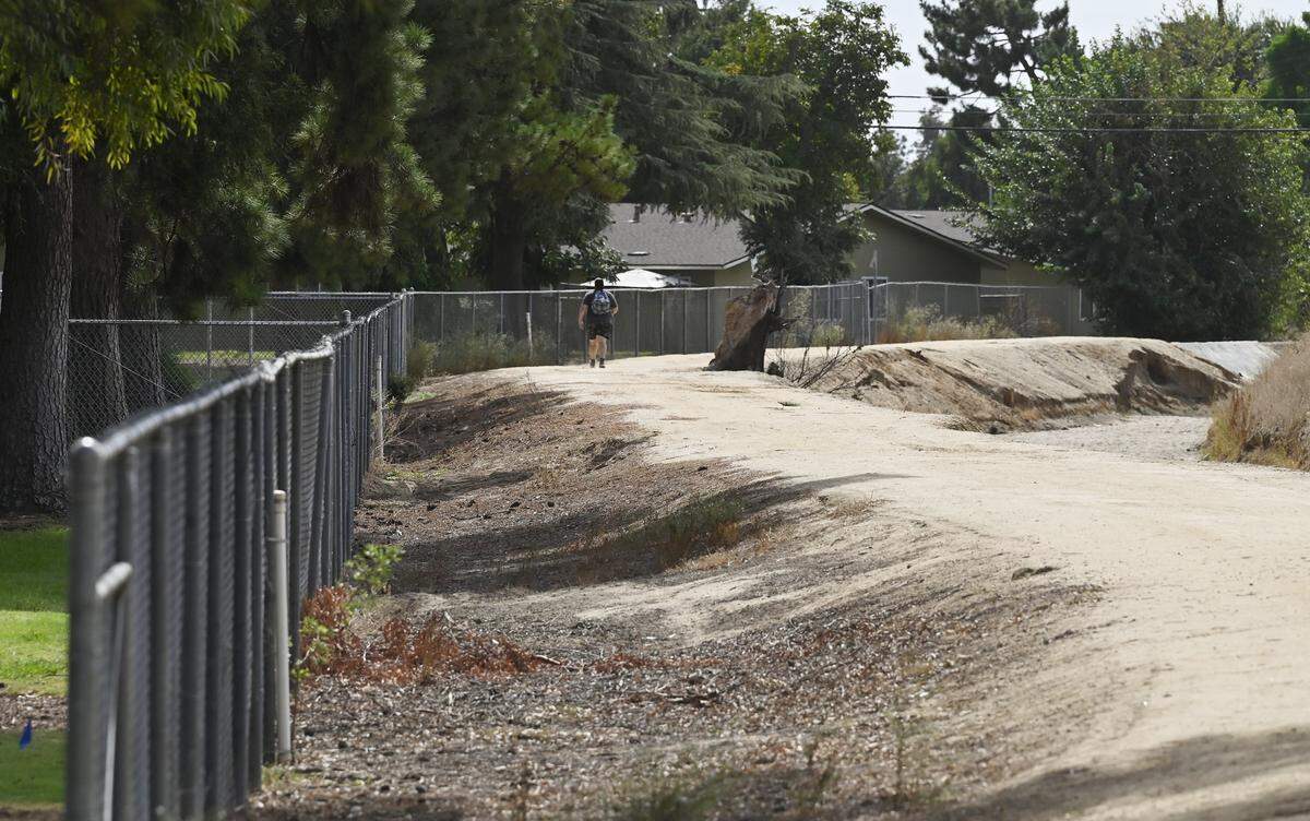 Clovis will be expanding the city's trail system to include a portion along the canal behind Letterman Park. Photographed Thursday, Oct. 2, 2025 in Clovis.
