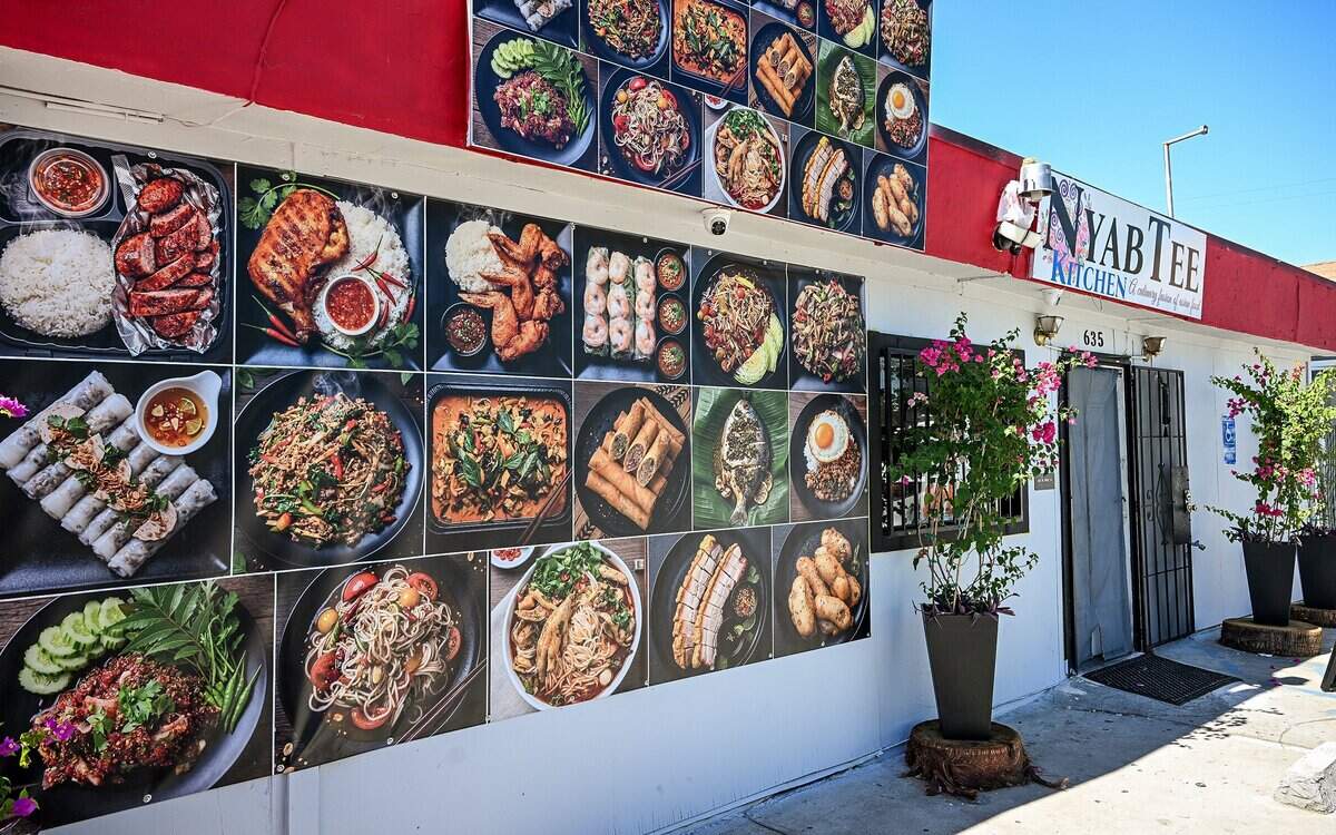 NyabTee's Kitchen is a new Asian restaurant on First north of Belmont in Fresno. It offers Hmong food but also other Asian influences like Cambodian, Thai and Indian among their dishes.