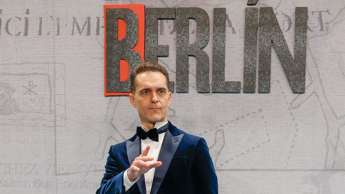 El actor Pedro Alonso es el protagonista absoluto de ‘Berlín’, una serie derivada de ‘La Casa de Papel’, donde se conoce el pasado de uno de los líderes de la banda de ladrones que entraron a la Fábrica de la Moneda.