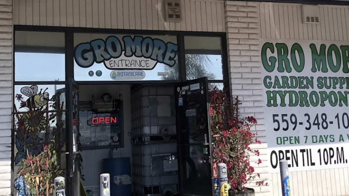 A Fresno gardening distributor called “Gro More Garden Supply” was busted for having 811 unlicensed marijuana plants and hundreds of pounds of illegal cannabis.