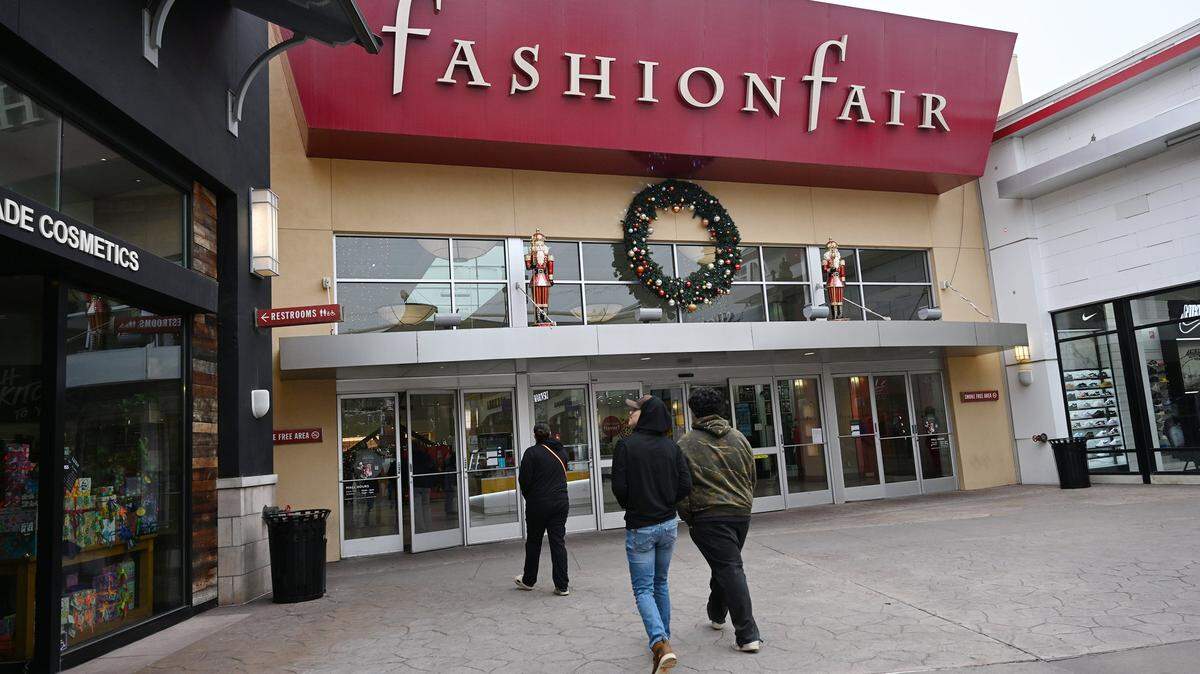 The main north entrance to Fashion Fair Mall is seen Tuesday, Dec. 9, 2025 in Fresno.