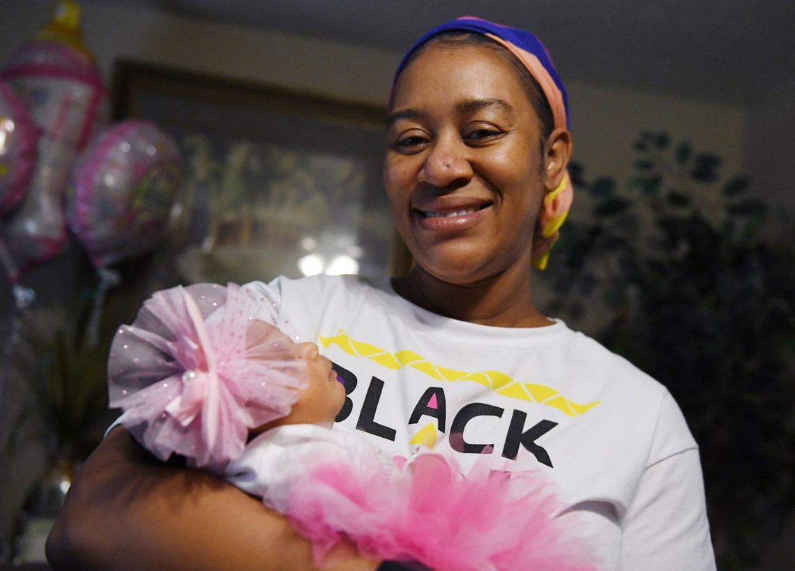 Zammiah Smith had a challenging time with her first-born Zayah Johnson, now 6. Her second child, Amyah Johnson, 5 days old, was much easier. Photographed Wednesday, Aug. 26, 2020 in Fresno.