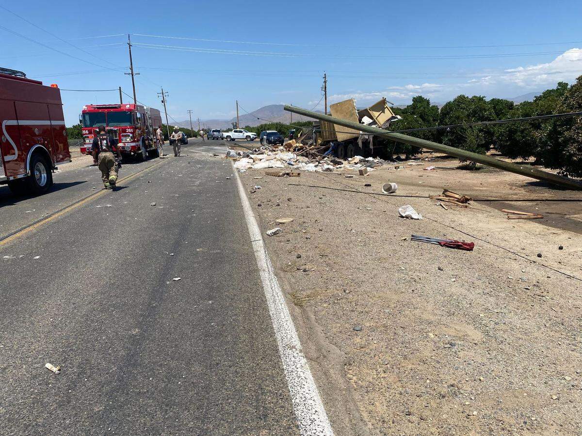 Two people died in a crash on Manning Avenue east of Reedley.