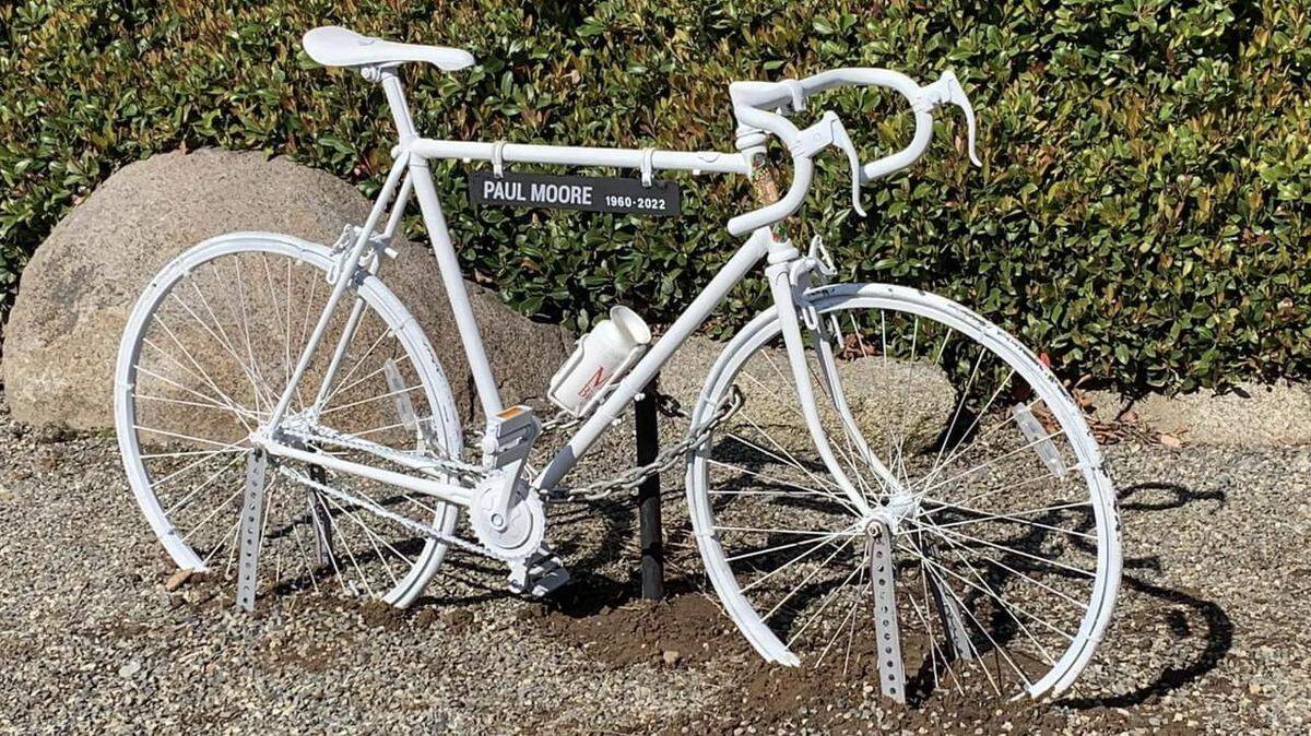 This ghost bike memorializing Fresno school teacher Paul Moore, killed in January 2022 while crossing the street near Woodward Park, was installed at the corner of Friant Road in Audubon Drive in March. Earlier this month, it was removed by city parks employees after being vandalized.
