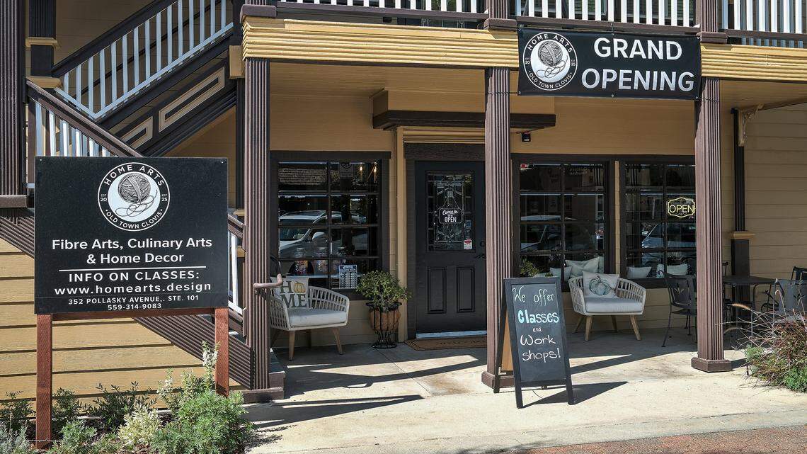 Home Arts Design, a new fiber arts, culinary arts and home decor shop, recently opened on Pollasky Avenue in Old Town Clovis and offers supplies for knitting, crocheting, sewing, embroidery, culinary arts, decorating and gardening. Classes for both crafting and cooking are also held at the shop.