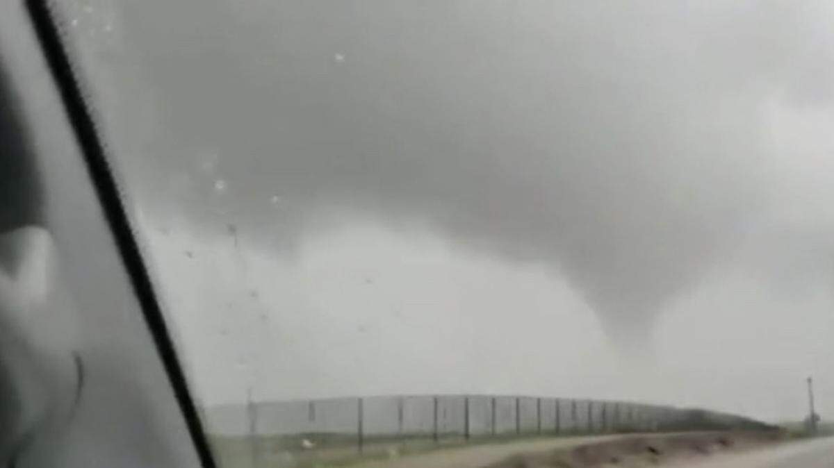 A tornado touched down in Fresno County just outside of Clovis on Thursday afternoon, the National Weather Service said.