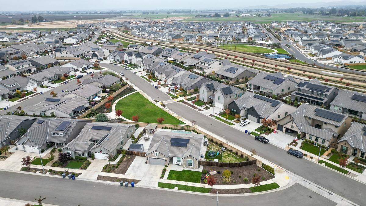 Homes in the Heritage Grove home development near Shepherd and Sunnyside north of Clovis are part of an annexation effort by the city. It's one of two applications being considered. The other is the Elev8ions development just to the east.