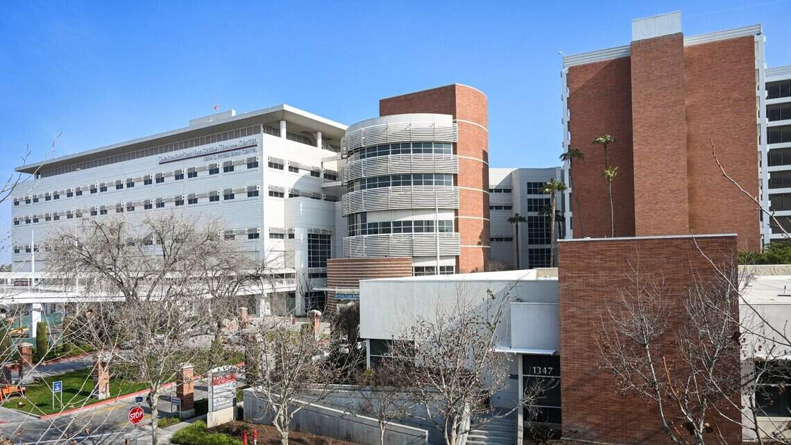 Hospital group ‘negotiating’ end to freeze on Fresno Unified retirees’ insurance