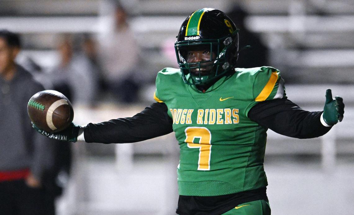 Roosevelt’s Maurice Tatum celebrates his touchdown against Fresno High Friday, Nov. 1, 2024 in Fresno. Roosevelt went on to beat Fresno High 54-12.