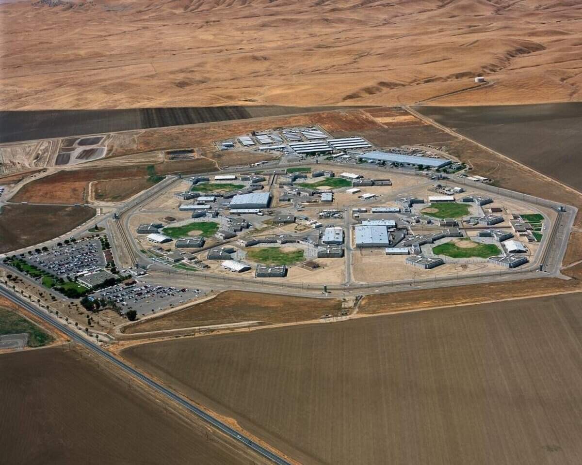 U.S. Immigration and Customs Enforcement has arrested 135 people from Avenal State Prison in Kings County since Jan. 1, 2025, according to The Bee’s analysis of Deportation Data Project data.