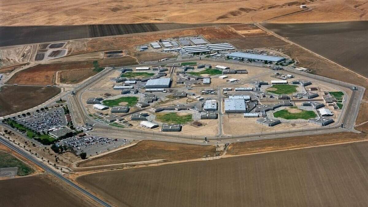 U.S. Immigration and Customs Enforcement has arrested 135 people from Avenal State Prison in Kings County since Jan. 1, 2025, according to The Bee’s analysis of Deportation Data Project data.