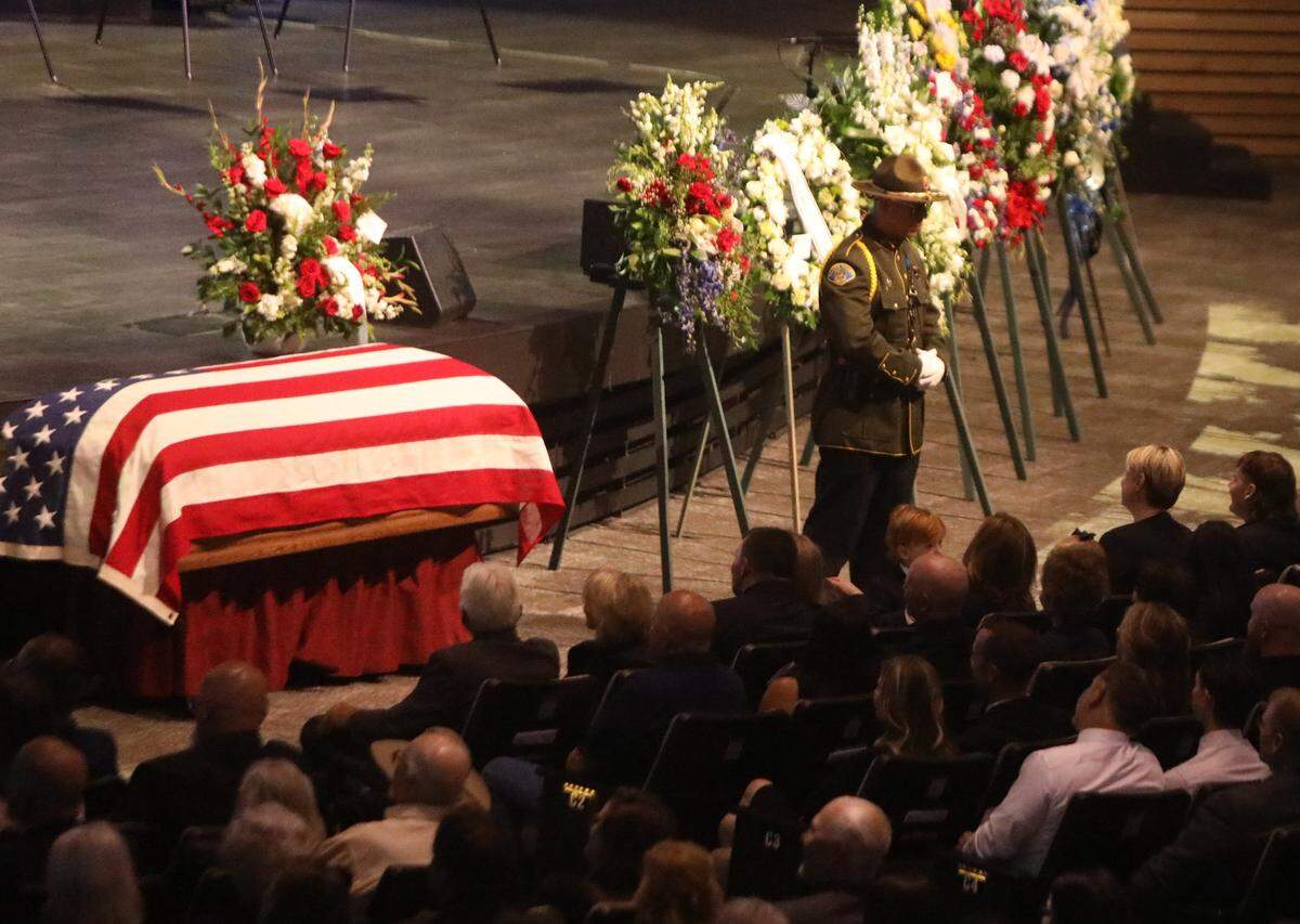 Family, law enforcement and community gathered Tuesday, April 28, 2026, in Visalia to remember Tulare County deputy Randy Hoppert’s service and sacrifice after the fatal April ambush in north Porterville.