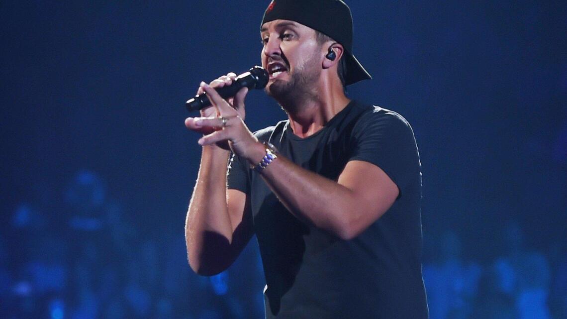 Luke Bryan returns to Fresno, Save Mart Center on Proud to Be Right Here tour