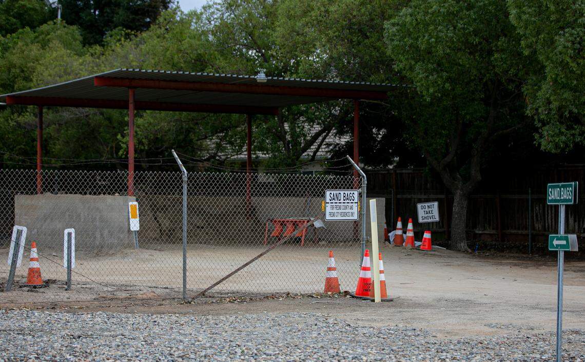 Fresno County work yards, including one in north Fresno, offer a place for residents in unincorporated areas to fill sandbags to prevent flooding.