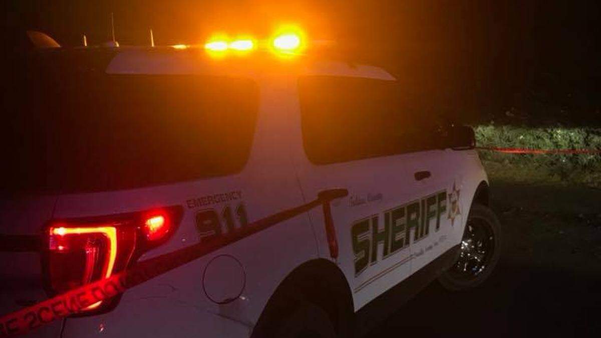 Tulare County sheriff’s deputies shot and killed a 17-year-old boy Sunday night in Woodville.
