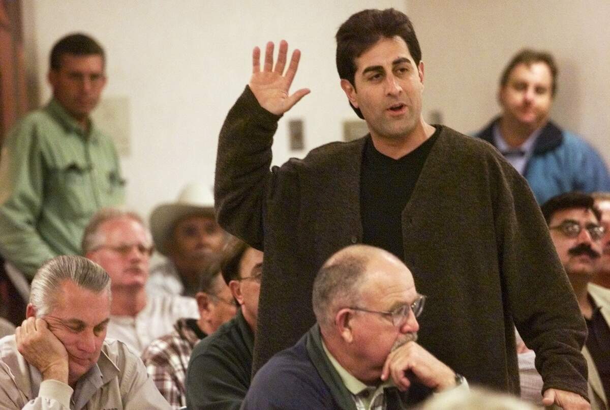 Bruce Lion in 2000 during a Raisin Administrative Committee meeting at the airport Holiday Inn in Fresno.