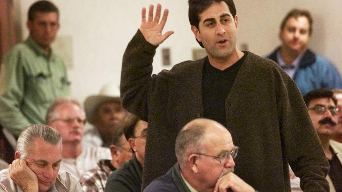 Bruce Lion in 2000 during a Raisin Administrative Committee meeting at the airport Holiday Inn in Fresno.