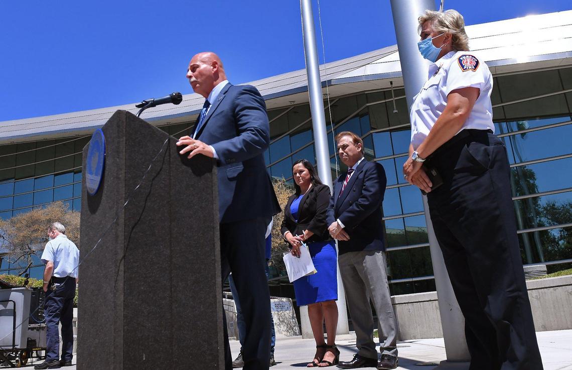 Fresno Mayor Jerry Dyer addresses the previous night’s fire at Trails End Mobile Home Park at a press conference Thursday, June 10, 2021 in front of City Hall in Fresno.
