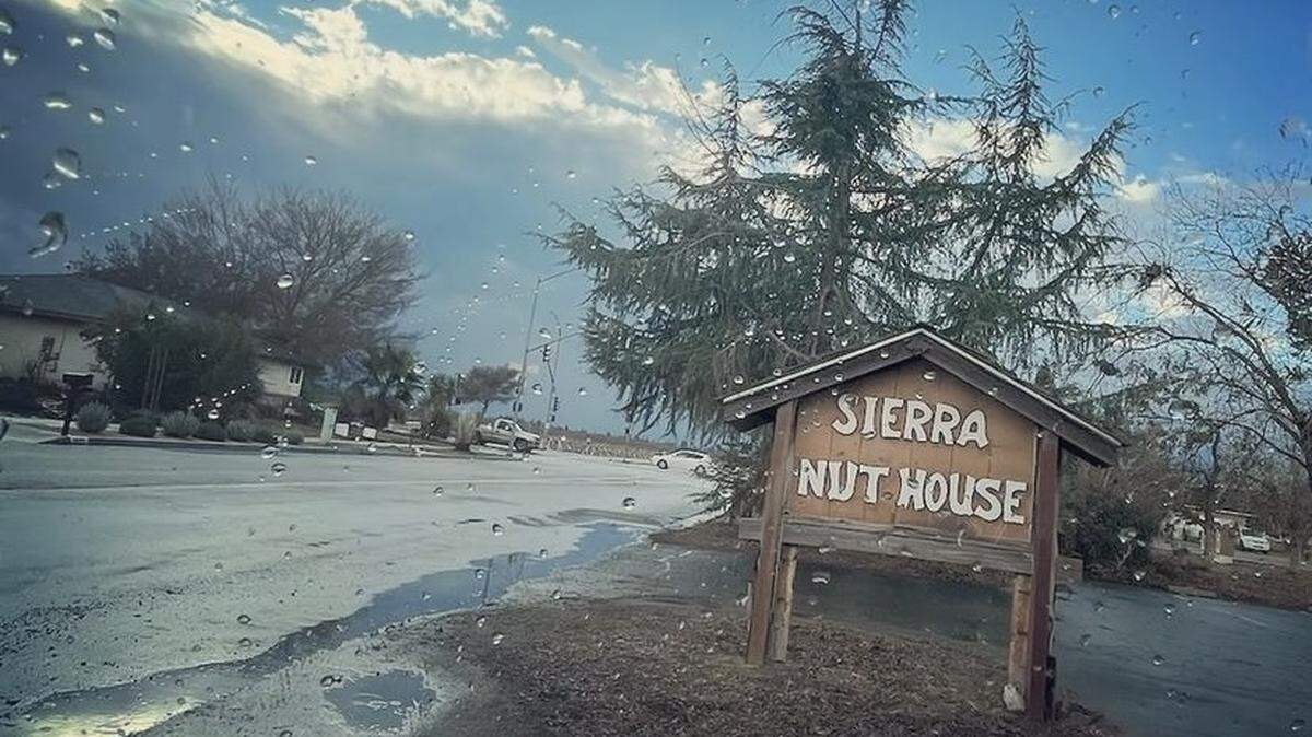 Sierra Nut House