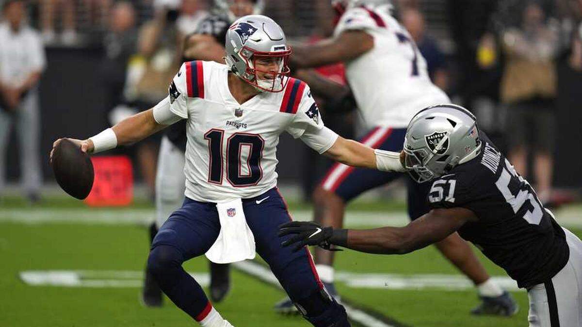 The Las Vegas Raiders and New England Patriots meet in an NFL Week 15 game at Allegiant Stadium on Sunday, Dec. 18, 2022.