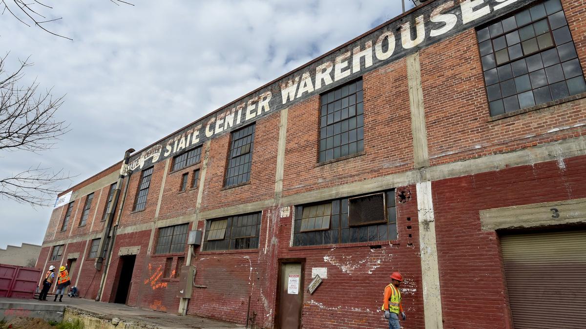 The distinctive brick facade of the 1918 State Center Warehouse & Cold Storage at 721 R Street in downtown Fresno, prior to its renovation in 2020 and 2021. The building was at the center of a 2022 lawsuit against Bitwise Industries in a dispute over a prospective lease.