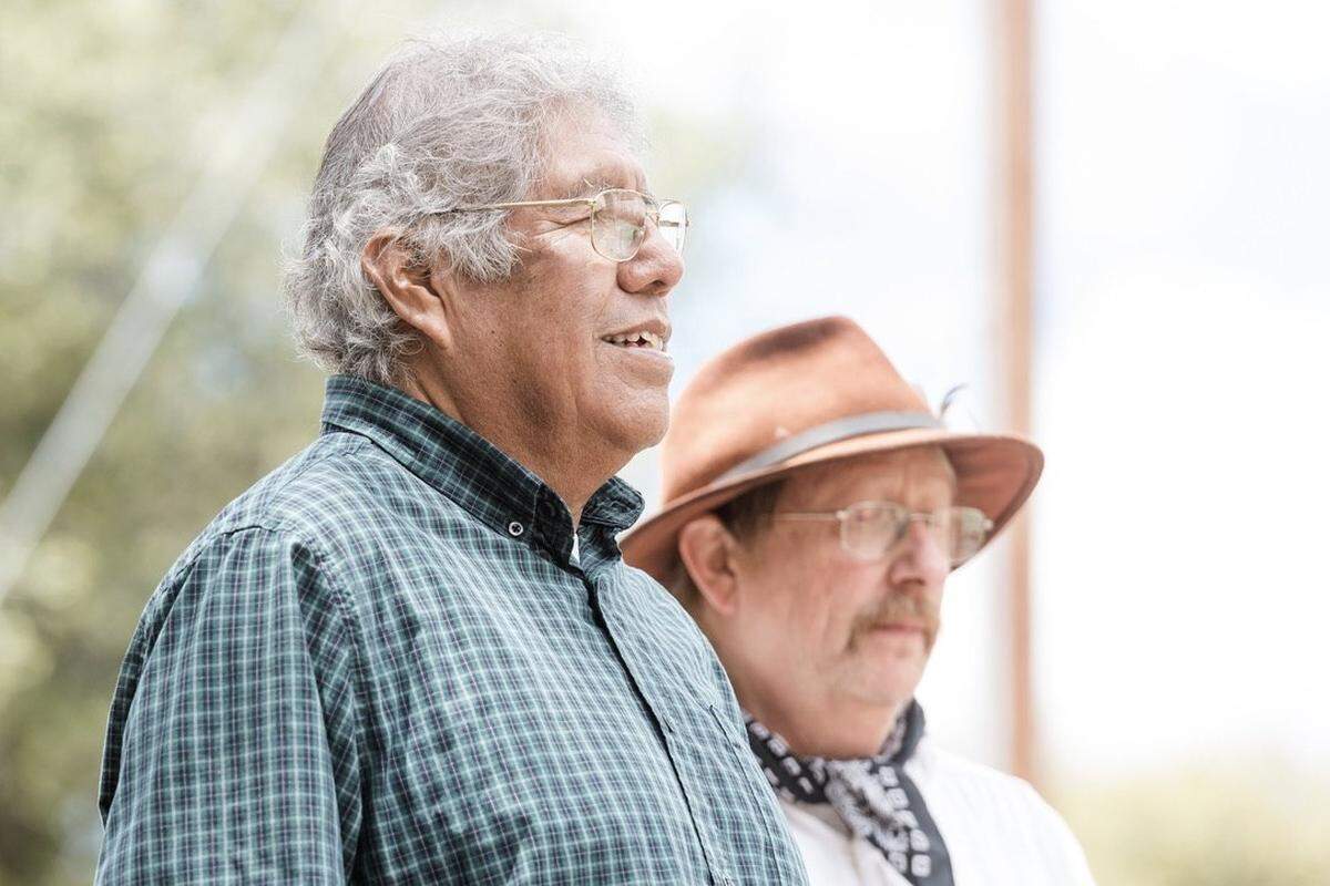 Gaylen Lee, left, with friend John Pryor.