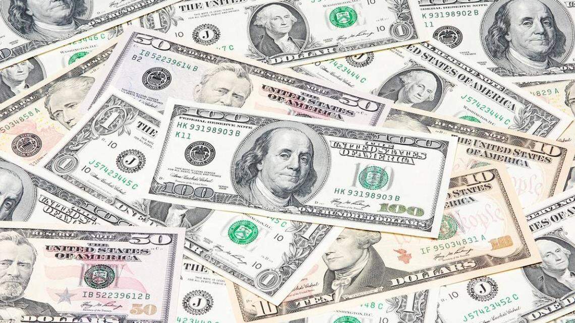 Powerball player lands six-figure jackpot in Western WA. Where was ticket sold?