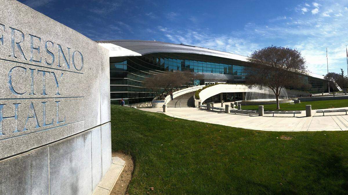 Fresno City Hall, 2600 Fresno St (3/2/2021)