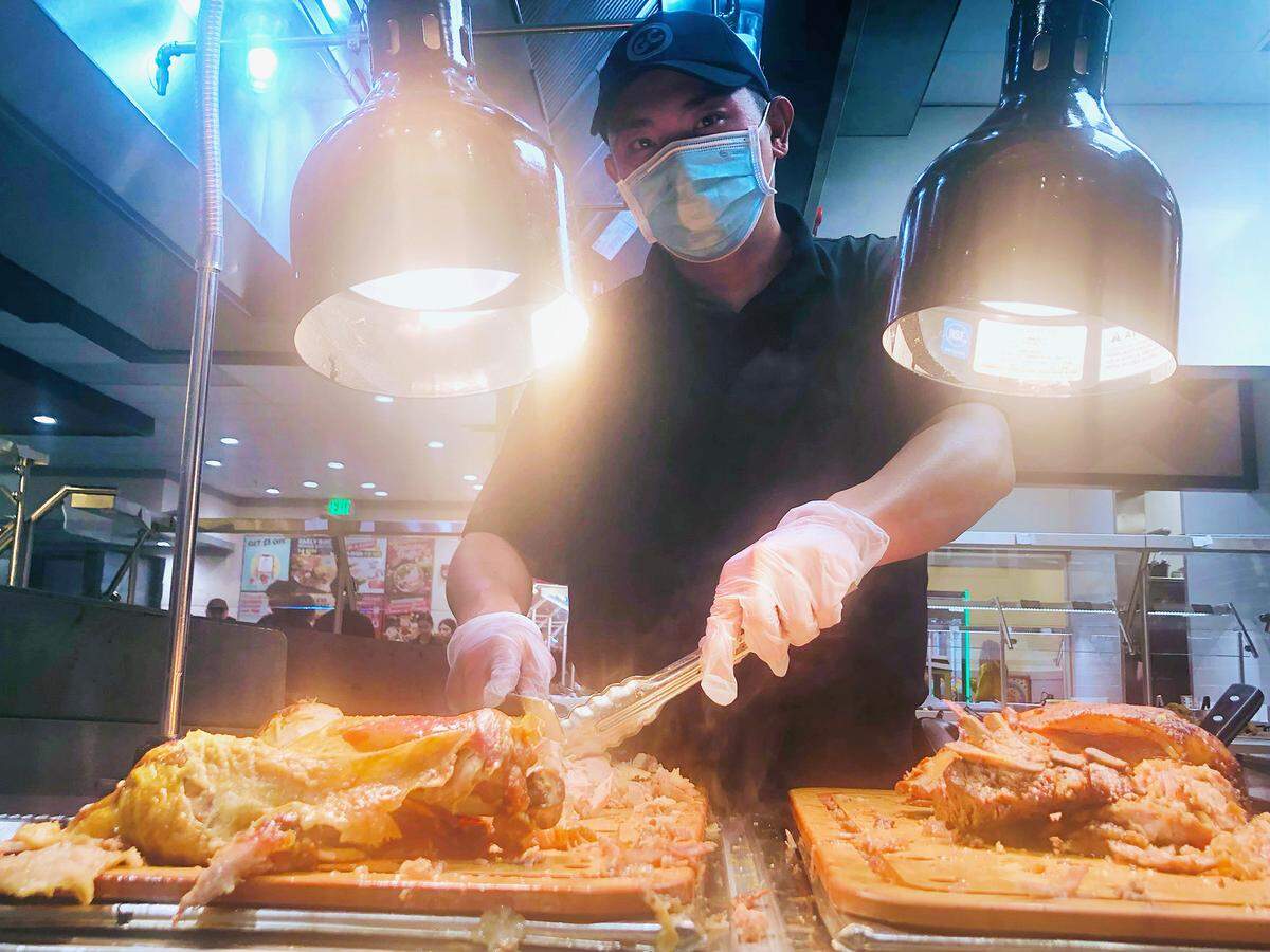 Golden Corral became the latest buffet to open in Fresno. The number of buffets have declined but there are still some all-you-can-eat restaurants.