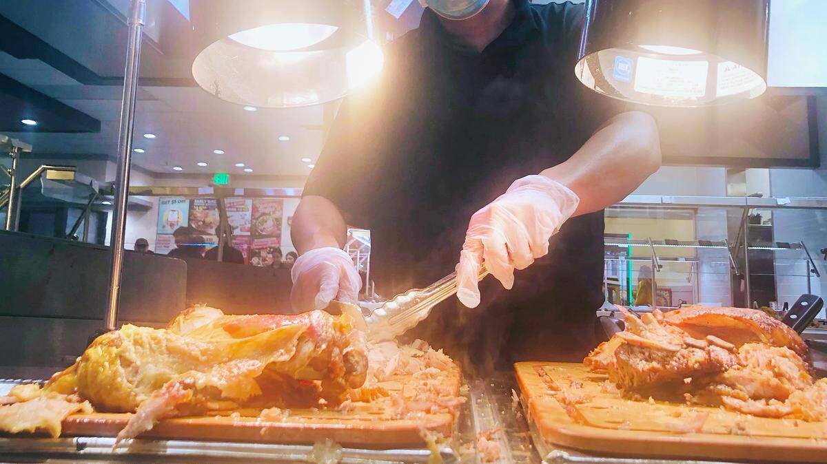 Golden Corral became the latest buffet to open in Fresno. The number of buffets have declined but there are still some all-you-can-eat restaurants.