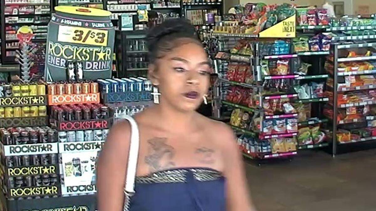 Fresno police want the public’s help identifying this woman who allegedly stole a wallet.