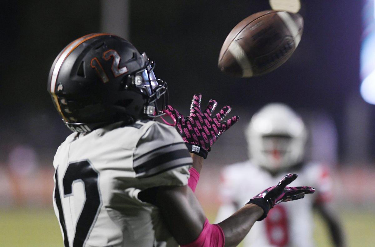 Central’s Noey Felix makes the catch against Buchanan Friday, Oct. 7, 2022 in Fresno. Buchanan won 49-41.