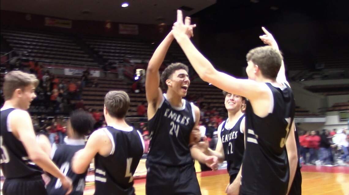 What a game! Double-overtime decides section title between Fresno Christian and Fowler