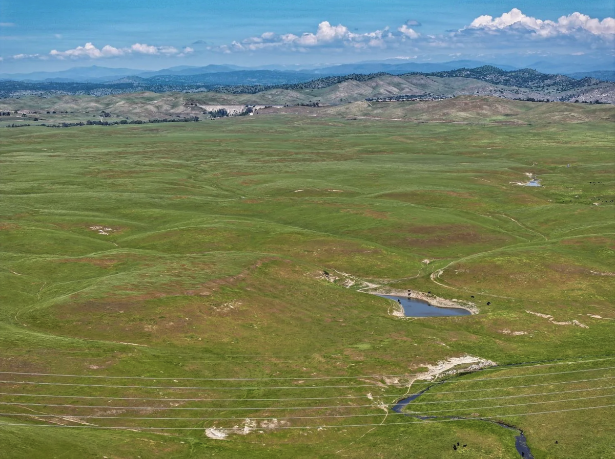 More than 3,000 acres of undeveloped land located north of Fresno has hit the market, offering “boundless potential” for $117 million.