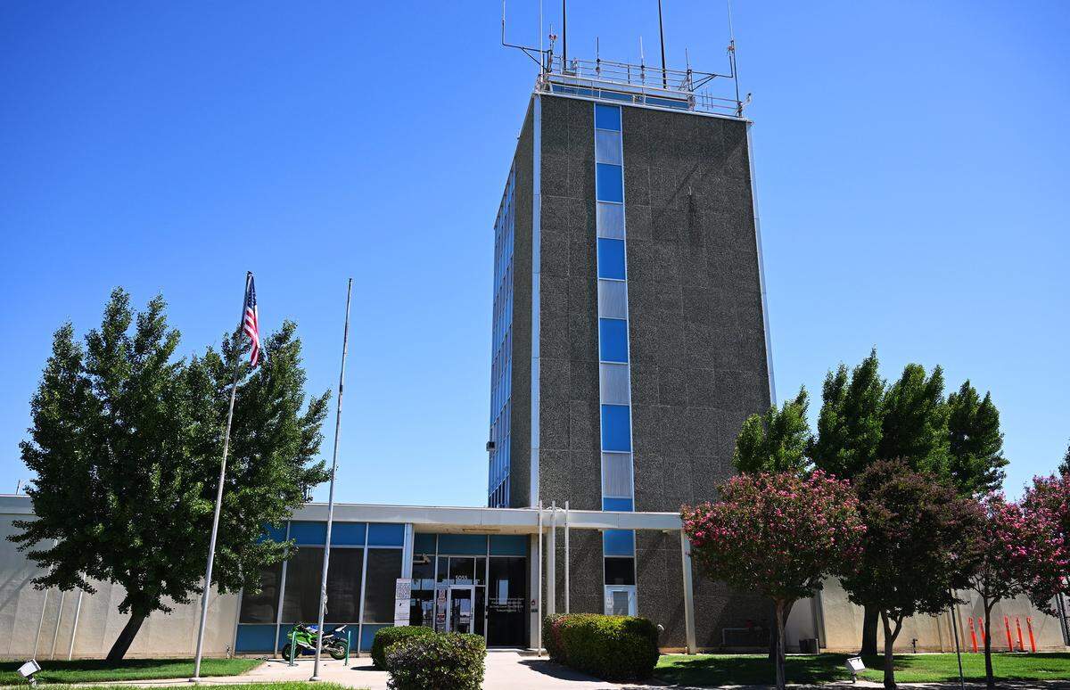 The air traffic control tower at Fresno Yosemite International Airport is facing backlash after a proposed plan by the City of Fresno to demolish and rebuild it. Photographed Wednesday, Aug. 21, 2025 in Fresno.