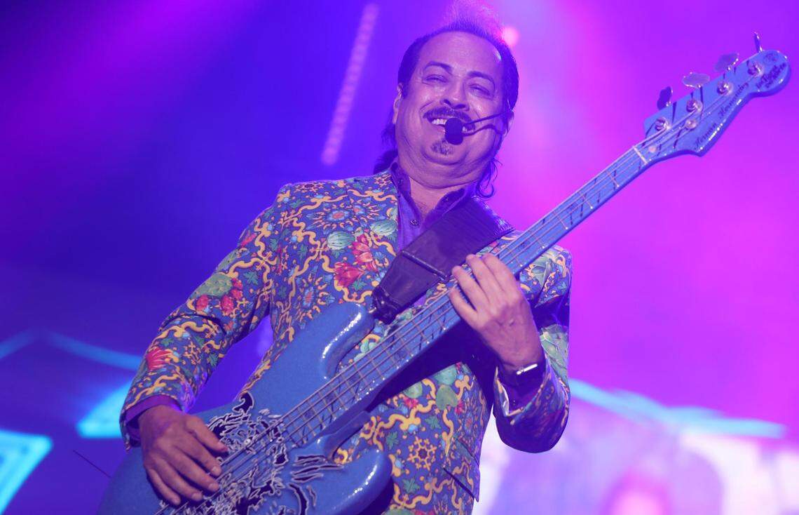 Los Tigres del Norte durante el festival MicheFest en el Granite Park en Fresno el 19 de agosto del 2023.