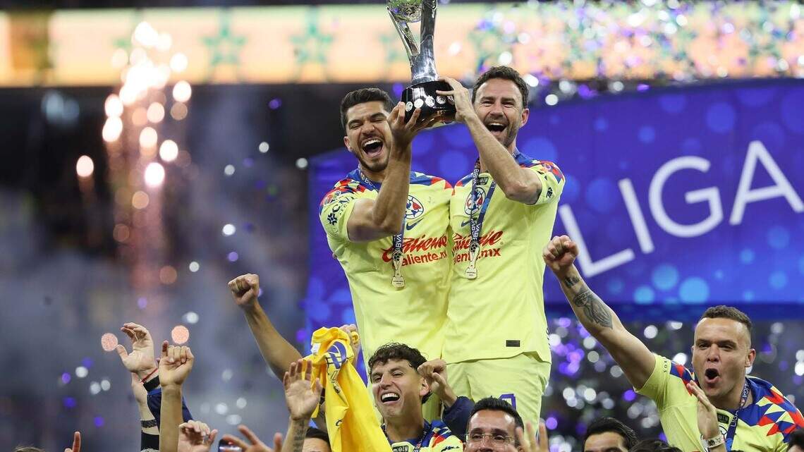 América golea a Tigres en tiempo extra y gana el título del Apertura del fútbol mexicano