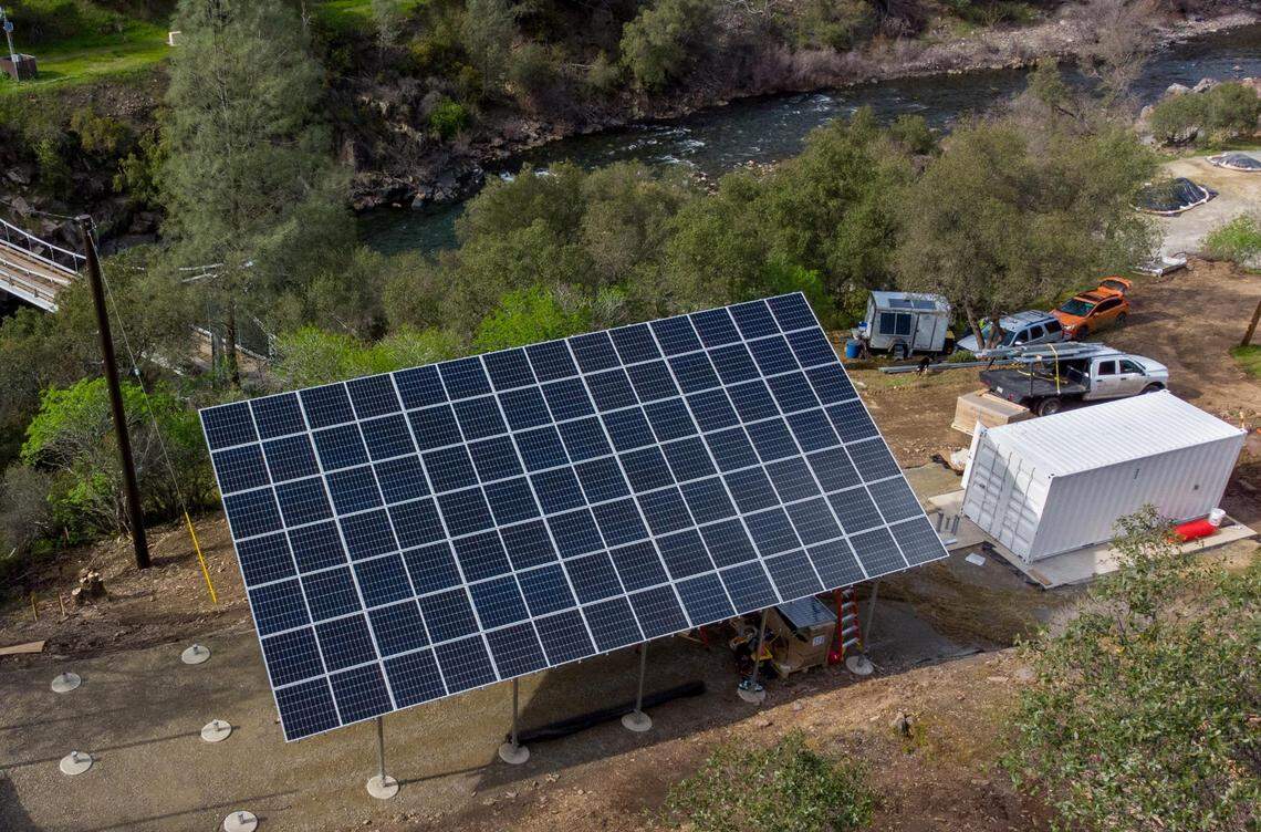A new hybrid standalone power system in Briceburg, California near Yosemite National Park – designed, constructed and operated by BoxPower. It’s the first system of its kind to be owned by PG&E. It’s expected to be operational in April 2021.