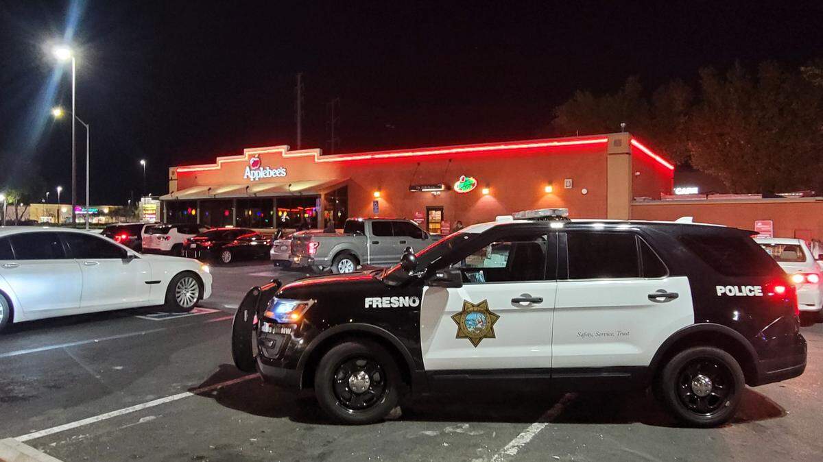 Fresno Police are investigating a shooting that occurred in the parking lot of an Applebee’s Neighborhood Grill + Bar on the northwest side of town.