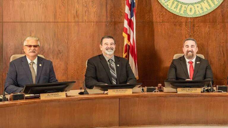 Porterville councilmember abruptly resigns halfway through first term. No reason given