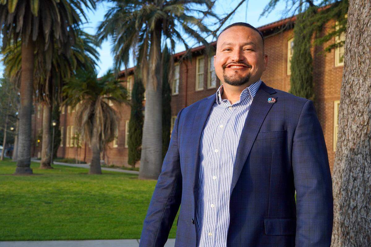 Pablo Villagrana is a candidate for State Center Community College District Trustee Area 2.