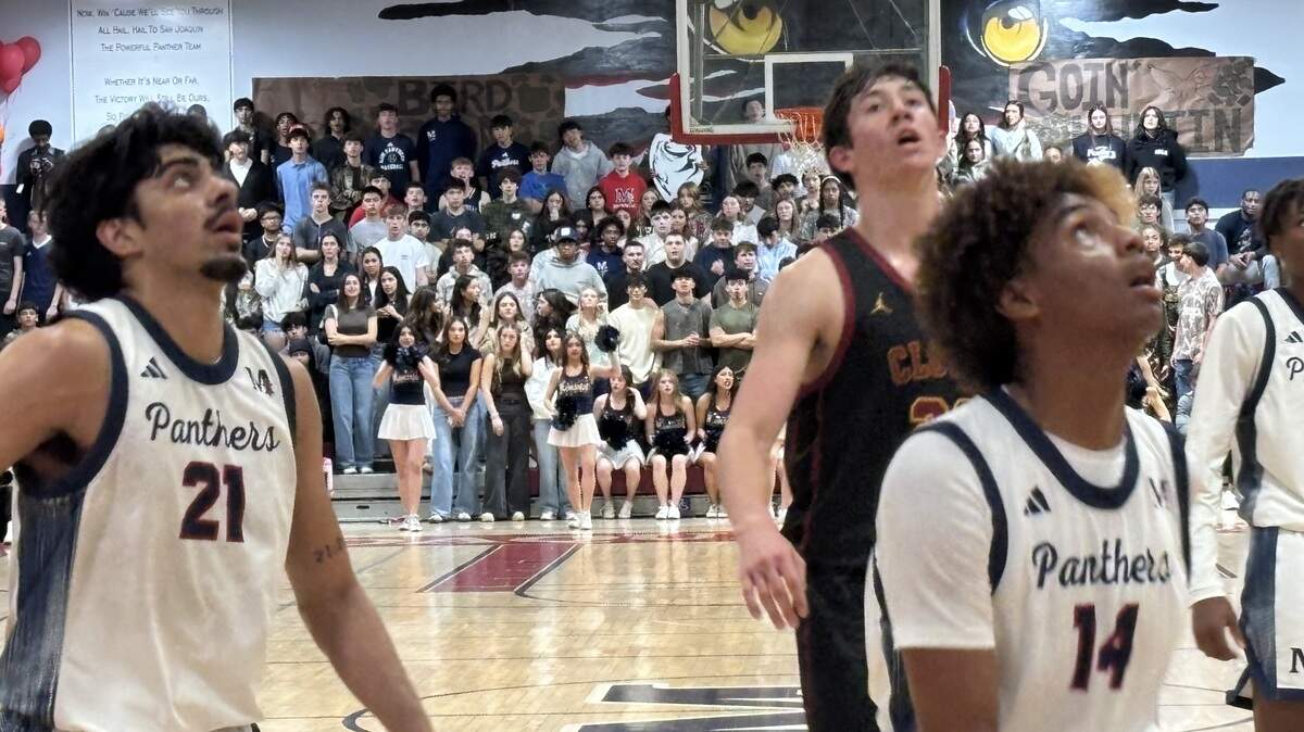 San Joaquin Memorial defeated Clovis West 60-50 in the CIF Division II NorCal regional semifinals on Saturday, March 7, 2026.